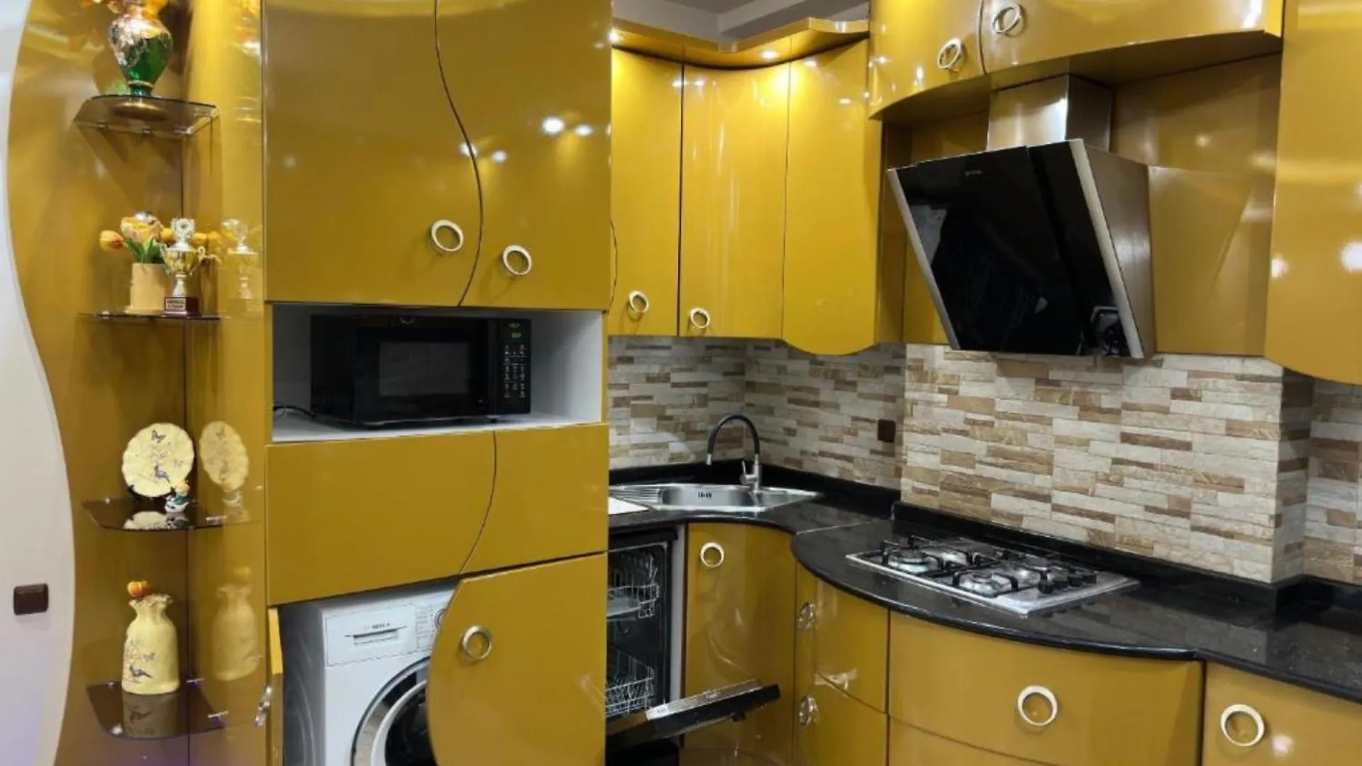 아파트 Grand Home 바투미